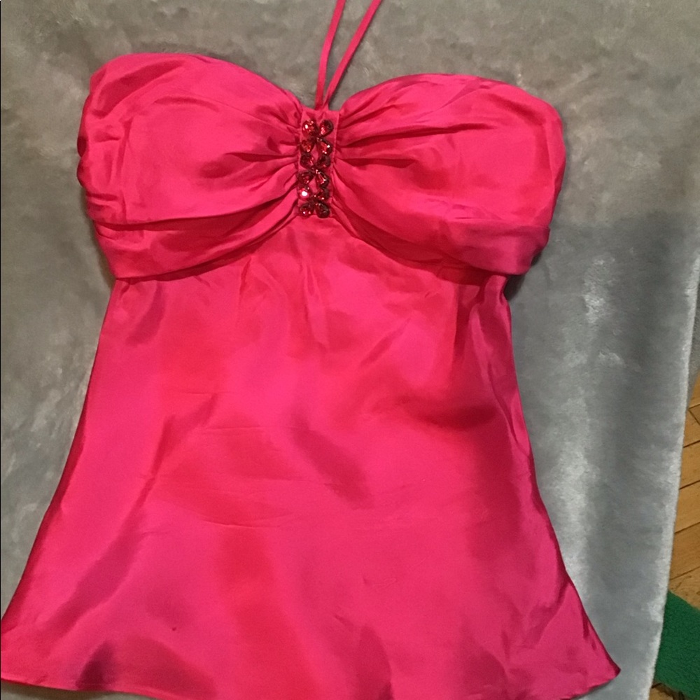 Arden B -Luxe fuchsia strapless top